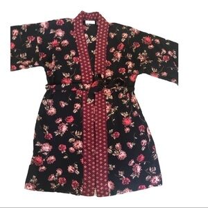 𝅺california Dynasty vintage robe size small